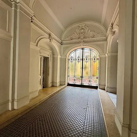 Petruzzelli Loft Apartment *