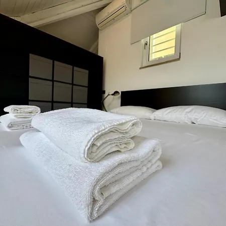 Petruzzelli Loft Apartment