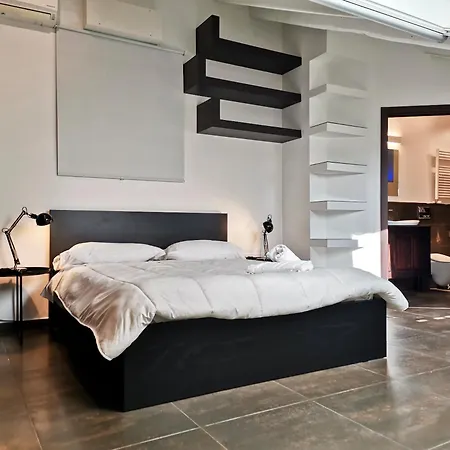 Апартаменти Petruzzelli Loft *
