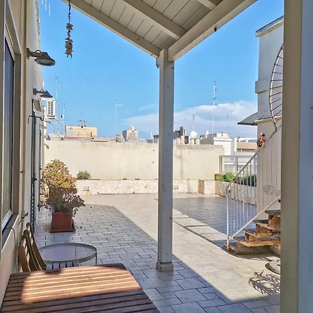 Апартаменти Petruzzelli Loft Барі